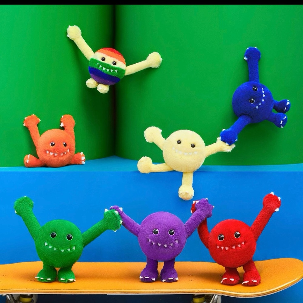 Pop Mart Hug You- Plush Pendant Blind Box Series